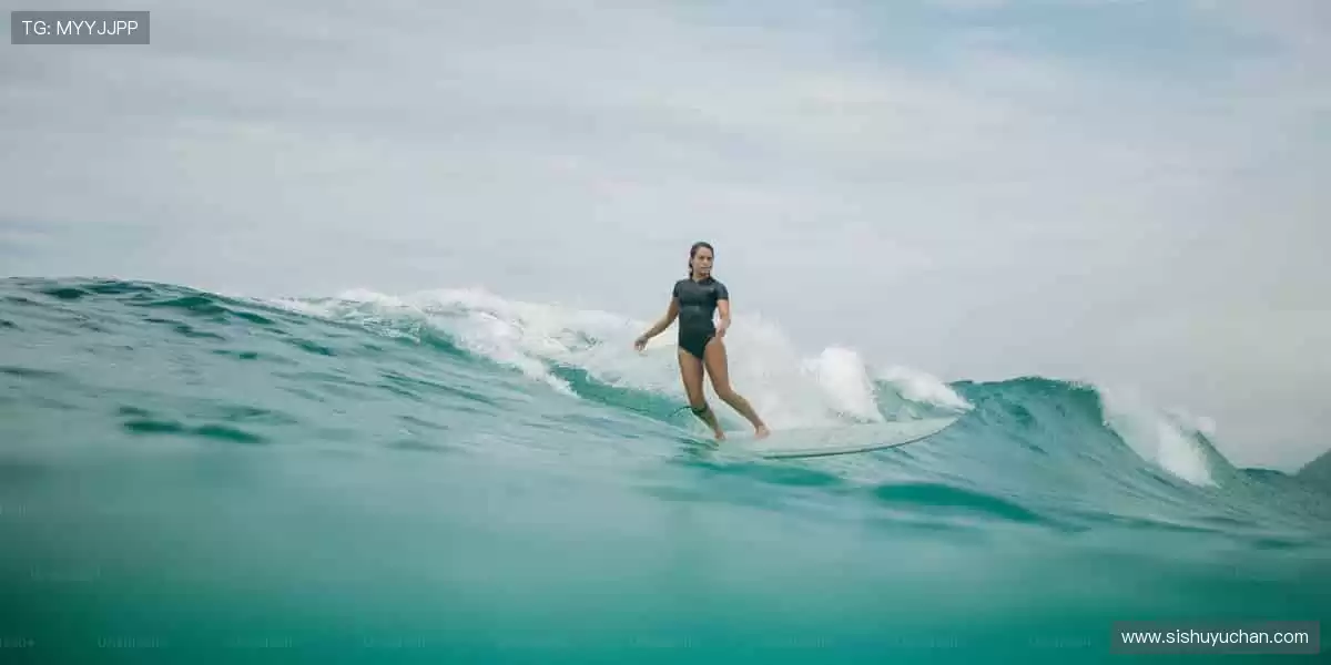 🏀 指尖轻点，高清直播让你身临其境！📱